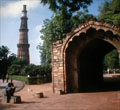 qutab minar in delhi